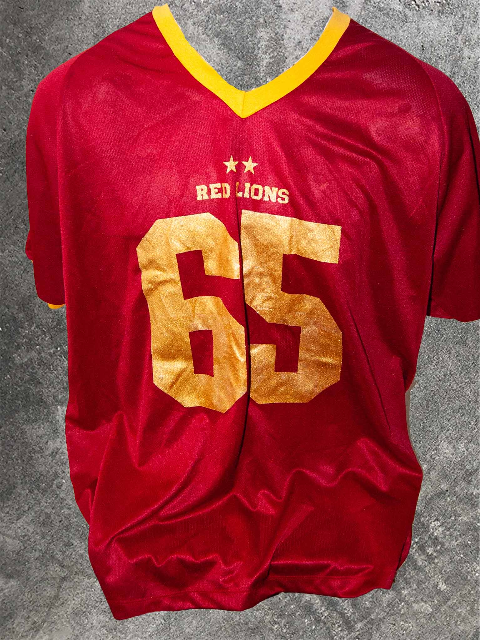 Camisa de time vermelha Red Lions