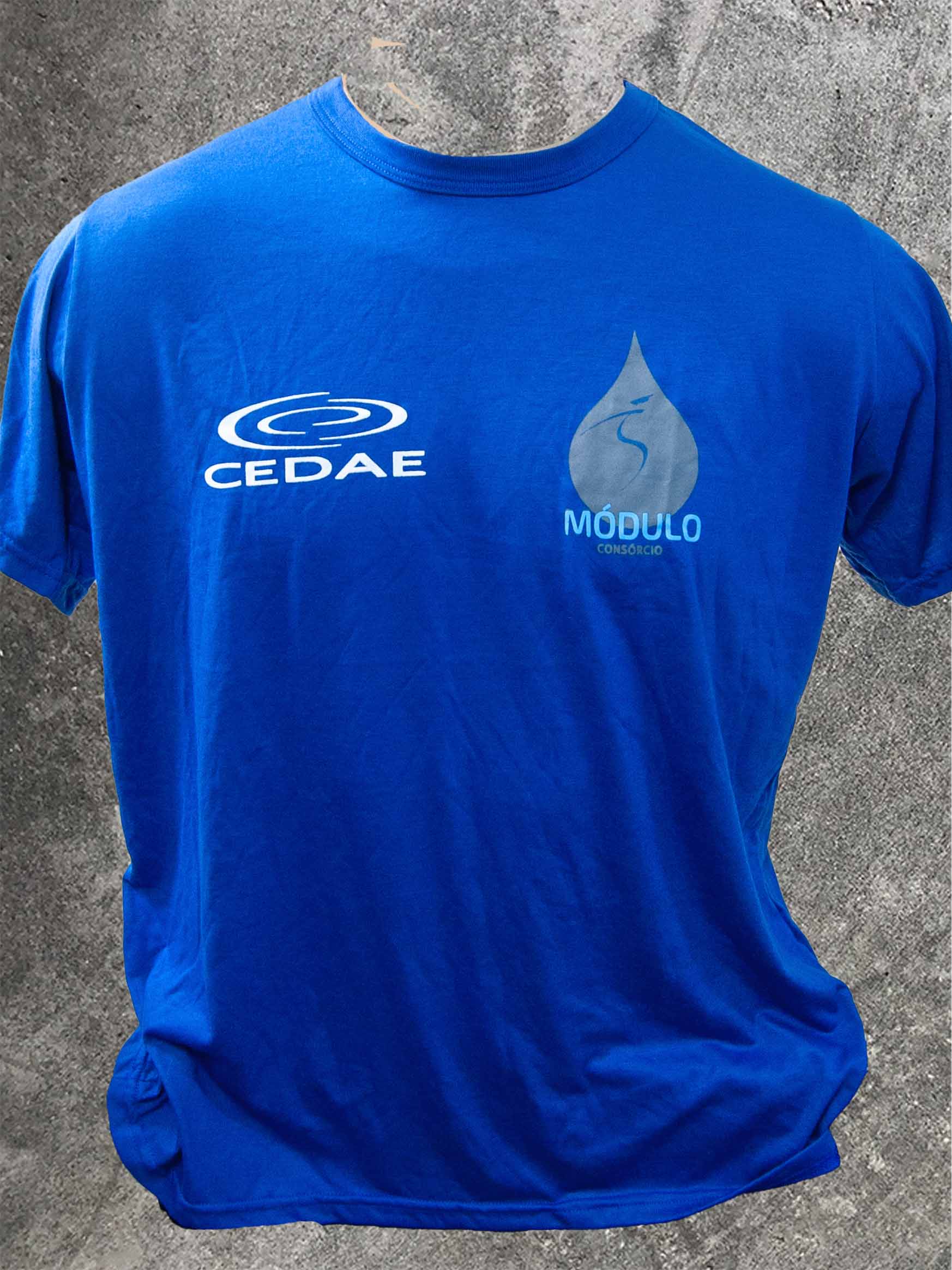 Camiseta azul personalizada CEDAE