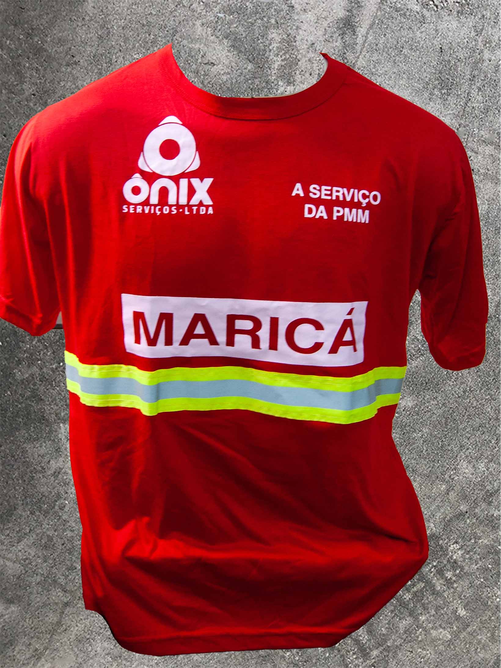 Camiseta vermelha personalizada Maricá